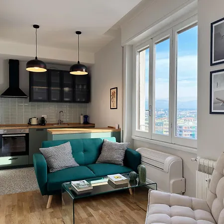 Modern Elegance 1br With Views * Флоренция